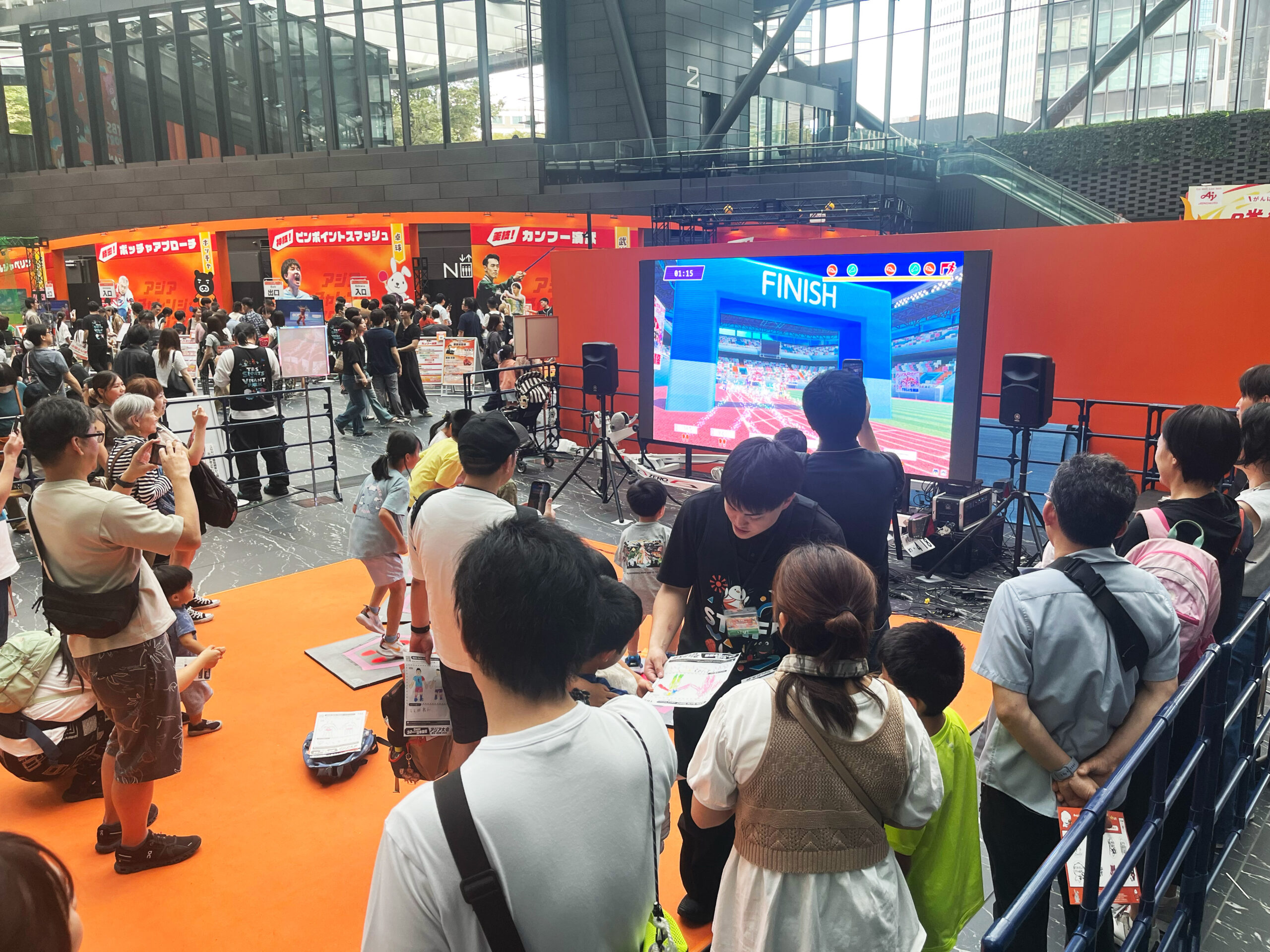 新宿住友ビル 三角広場 TBS SPORTS & VIVANT PARK BATABATA PAINT様